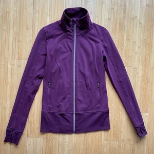 Lululemon Daily Yoga jacket plum size 8